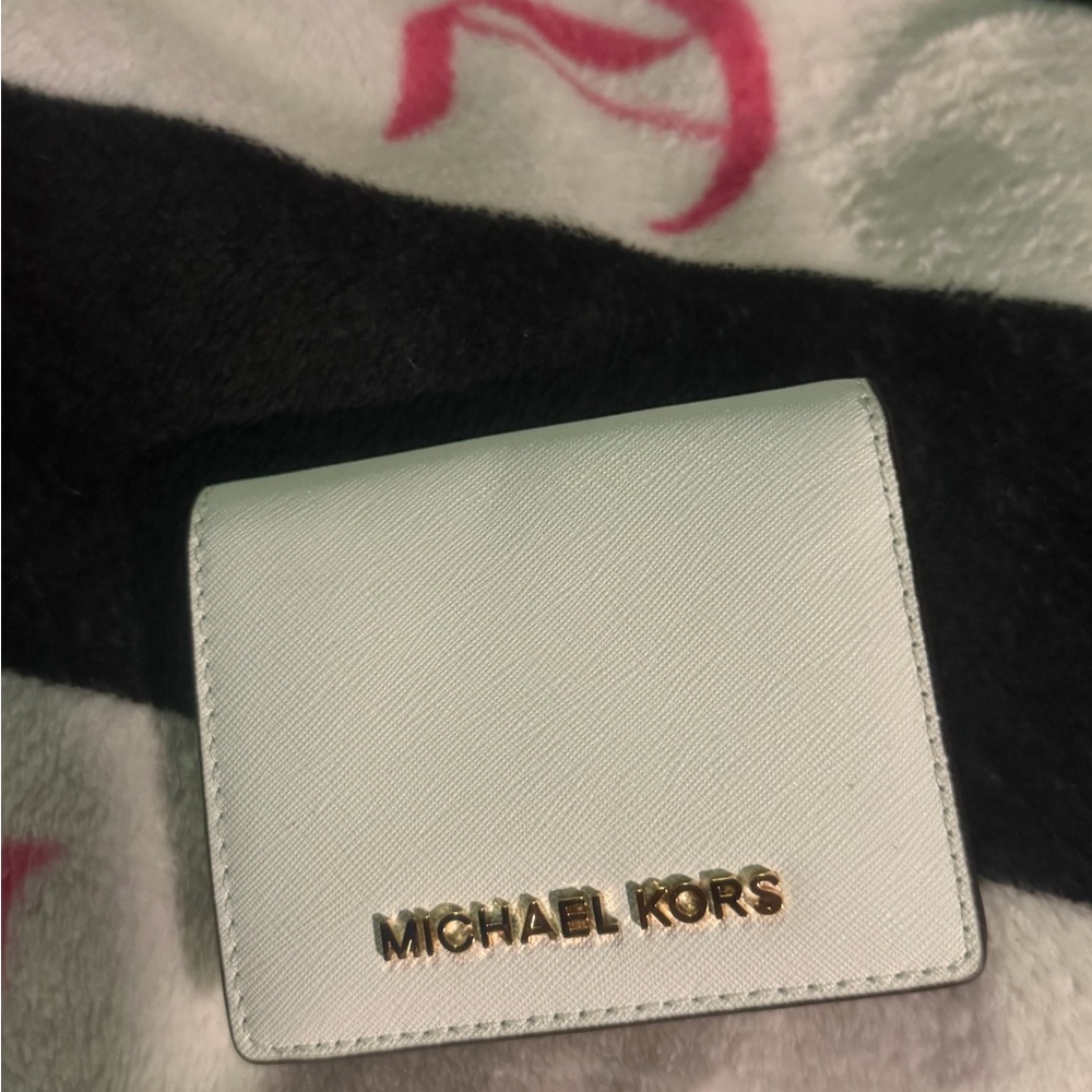 Michael Kors Cream Card Holder